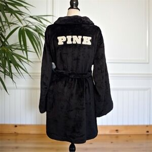 Victoria’s Secret PINK Plush Black Robe – Size M/L